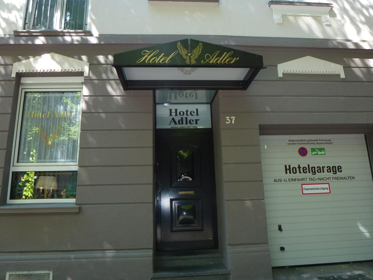 Hotel Adler Düsseldorf Buitenkant foto